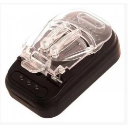 Універсальний зарядний пристрій Чорний